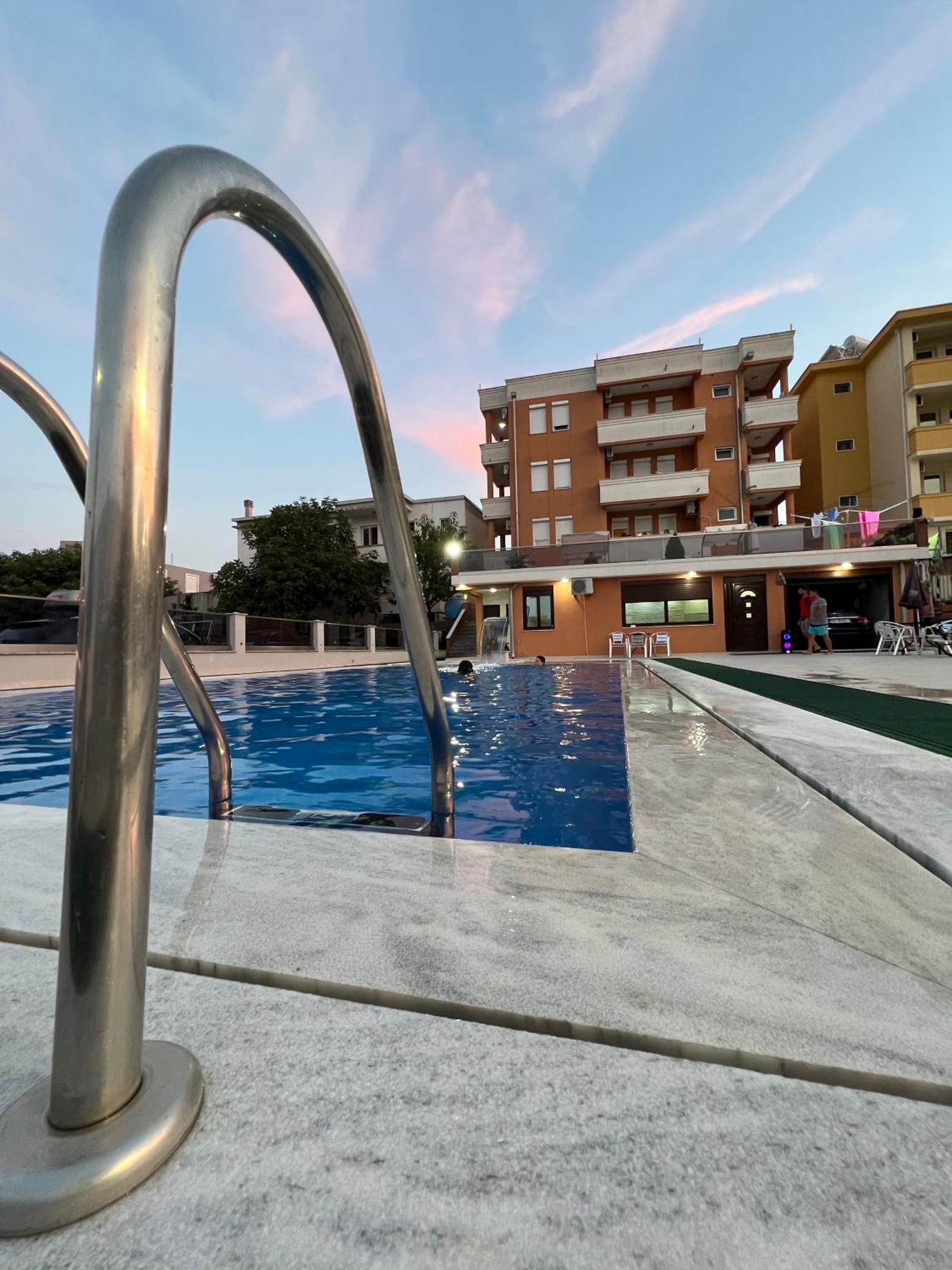 Apartments Zalli Ulcinj Kültér fotó