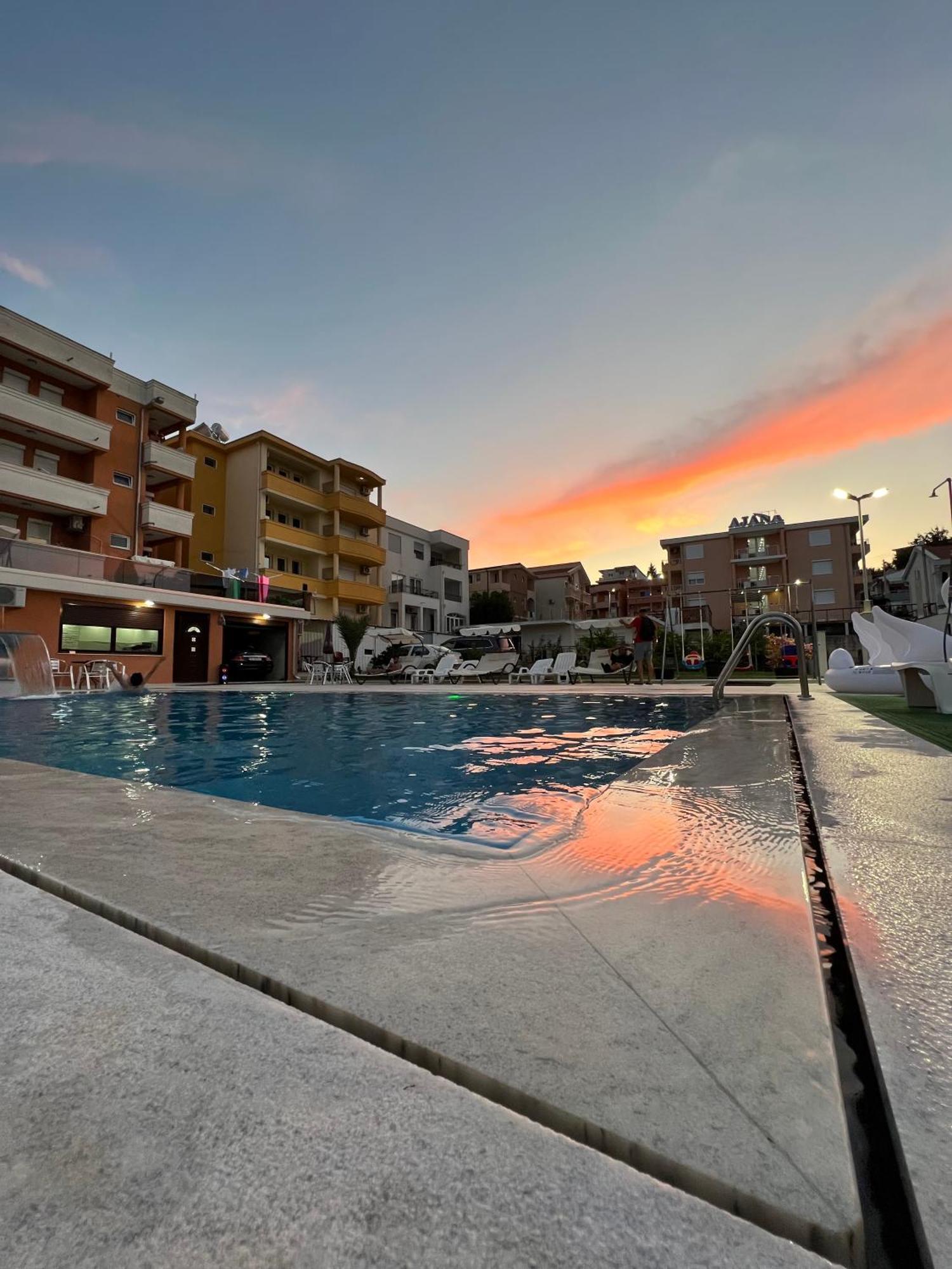 Apartments Zalli Ulcinj Kültér fotó