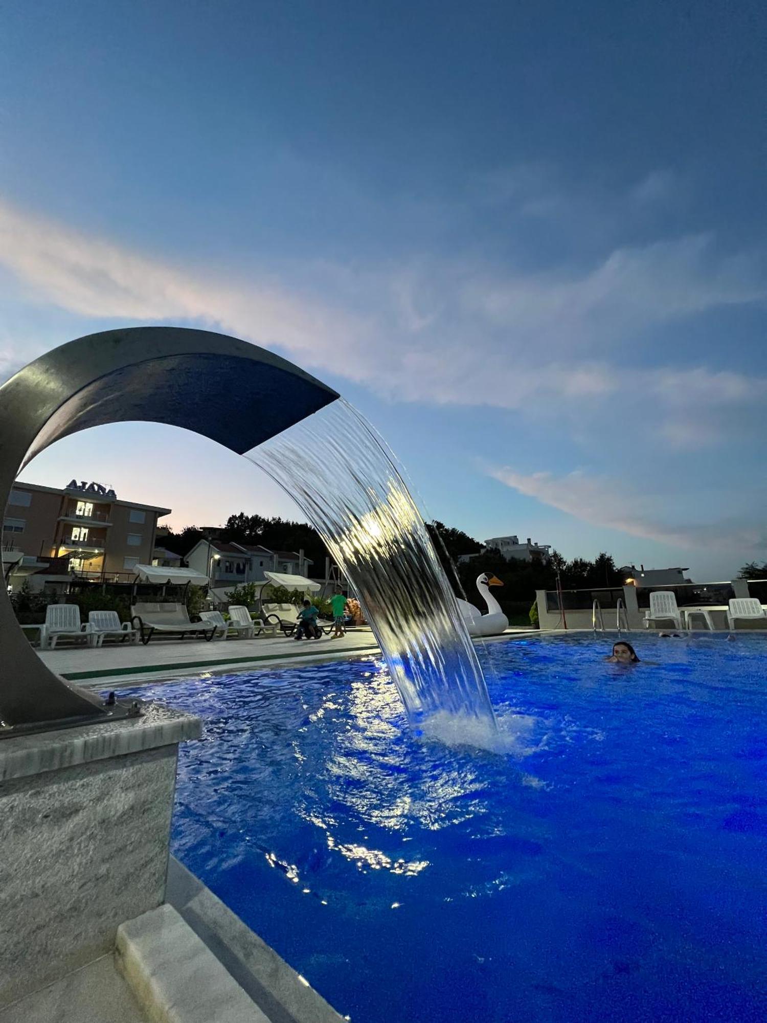 Apartments Zalli Ulcinj Kültér fotó